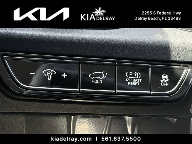 New 2026 Kia Niro SX Touring FWD image 28