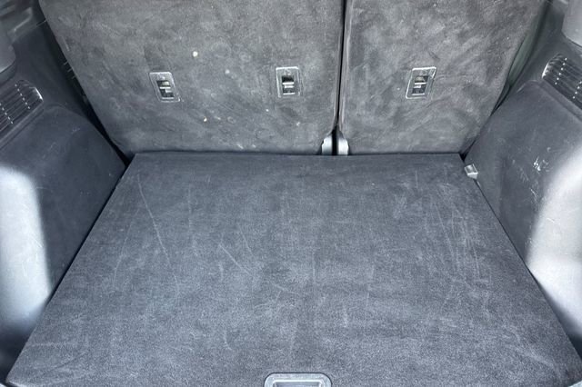 Used 2025 Ford Escape ST-Line FWD image 17