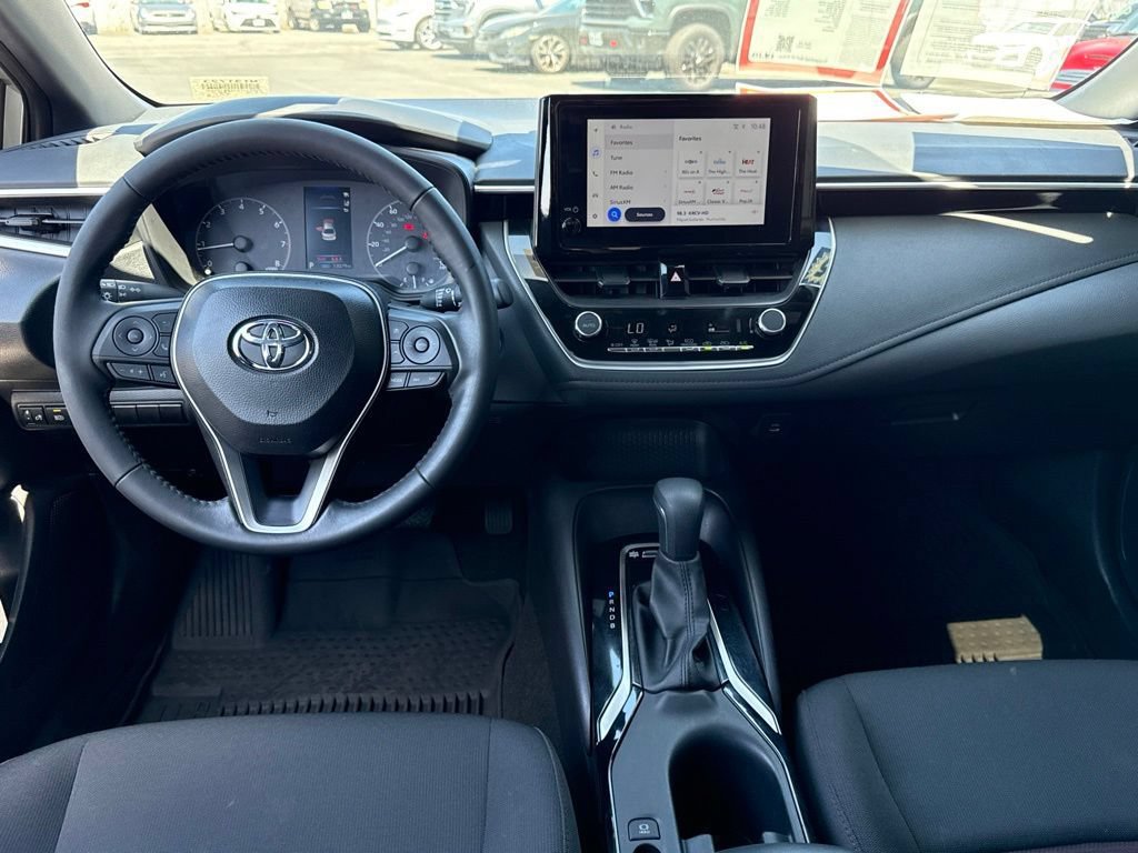 Certified 2025 Toyota Corolla SE FWD image 30