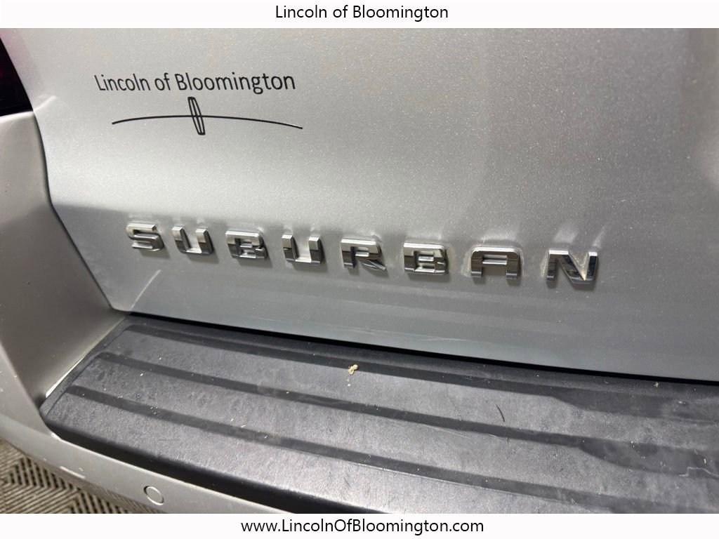 Used 2016 Chevrolet Suburban LT w/ Luxury Package AWD/4WD image 25