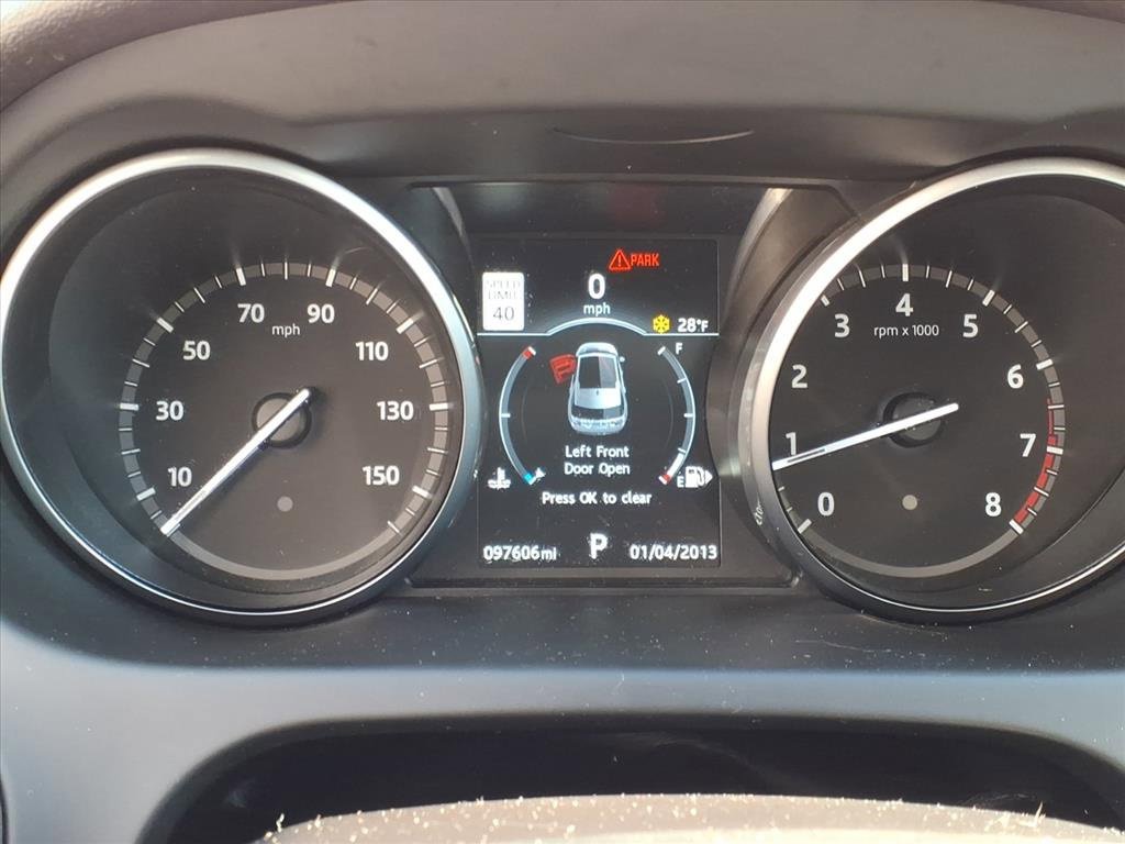 Used 2017 Land Rover Discovery Sport HSE image 26