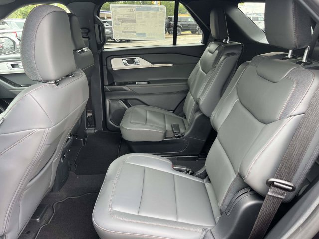New 2027 Ford Explorer Active w/ Active Comfort Package AWD/4WD image 9