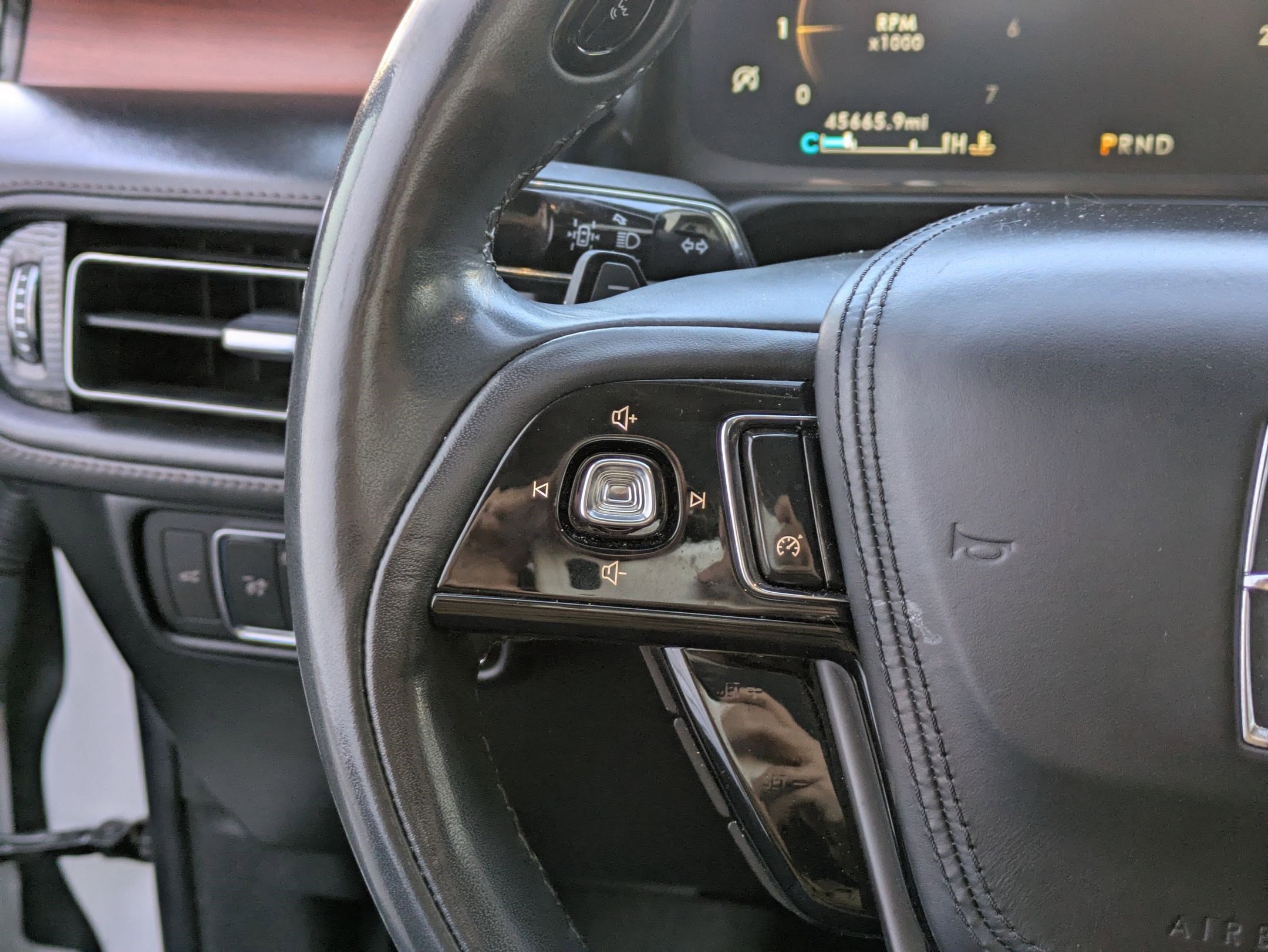 Used 2022 Lincoln Aviator Reserve w/ Elements Package Plus image 18