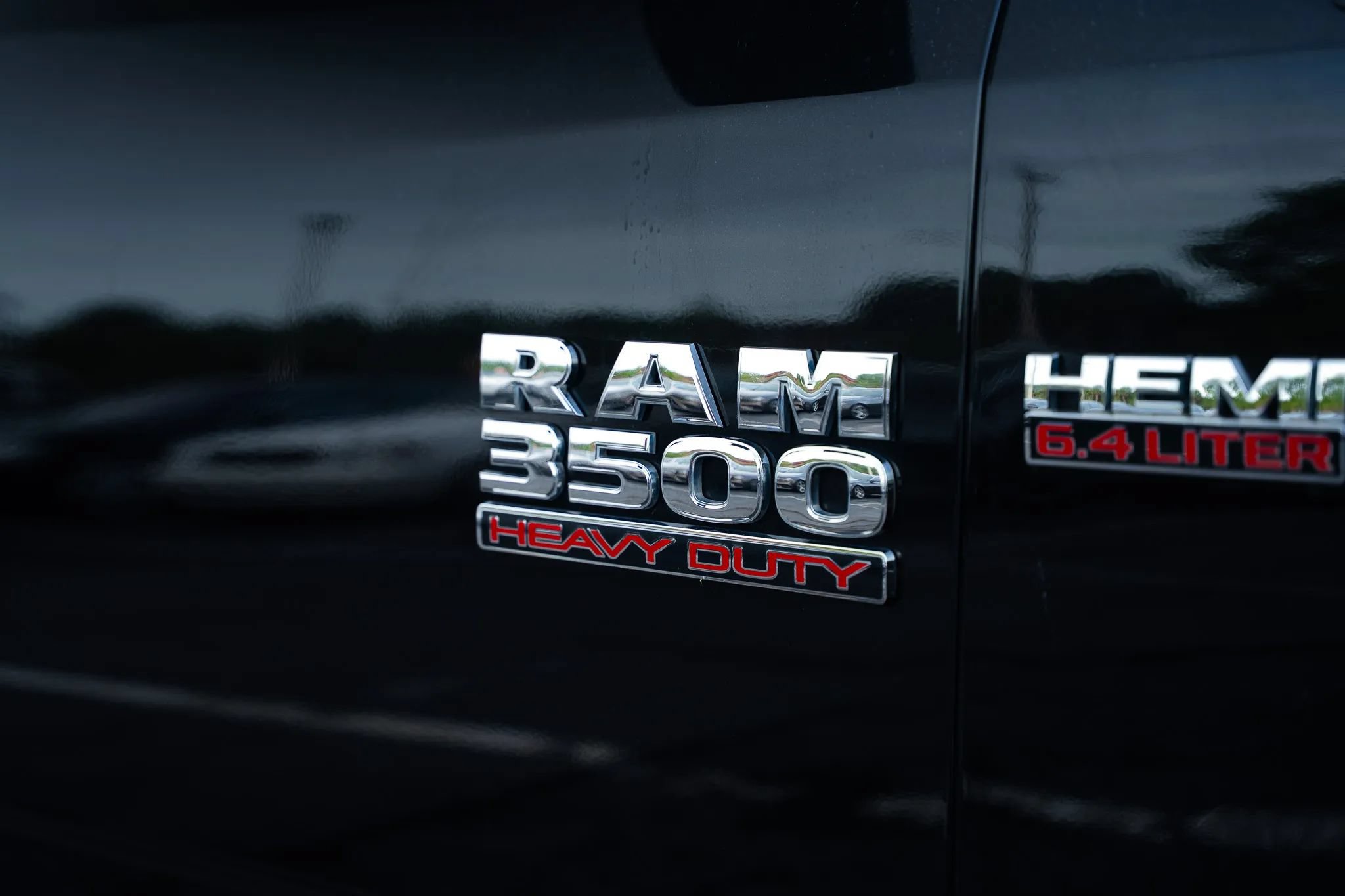 Used 2018 RAM 3500 SLT w/ Snow Chief Group AWD/4WD image 34