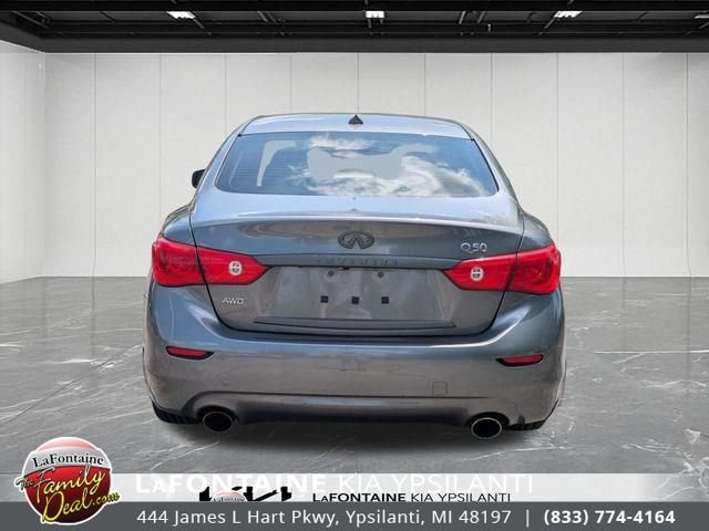 Used 2017 INFINITI Q50 Signature Edition w/ All Weather Package (L93) AWD/4WD image 4
