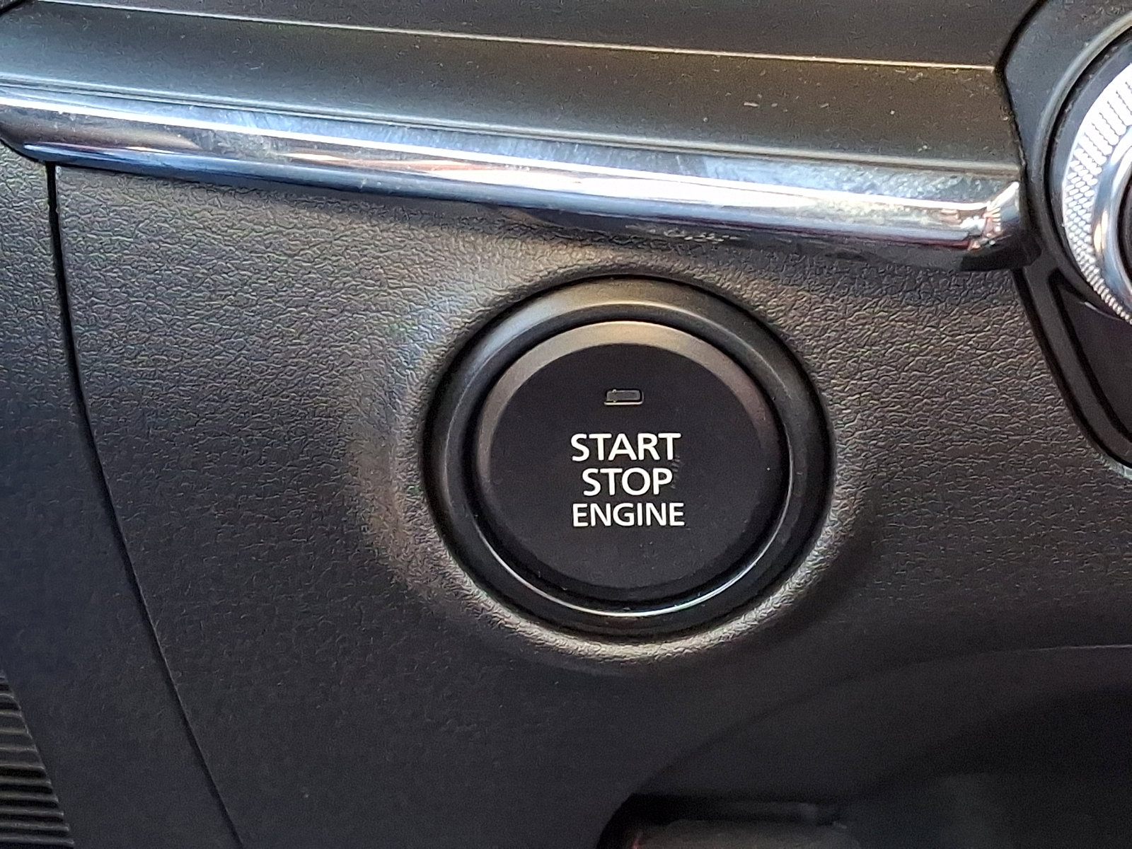 Used 2023 MAZDA MAZDA3 s image 26