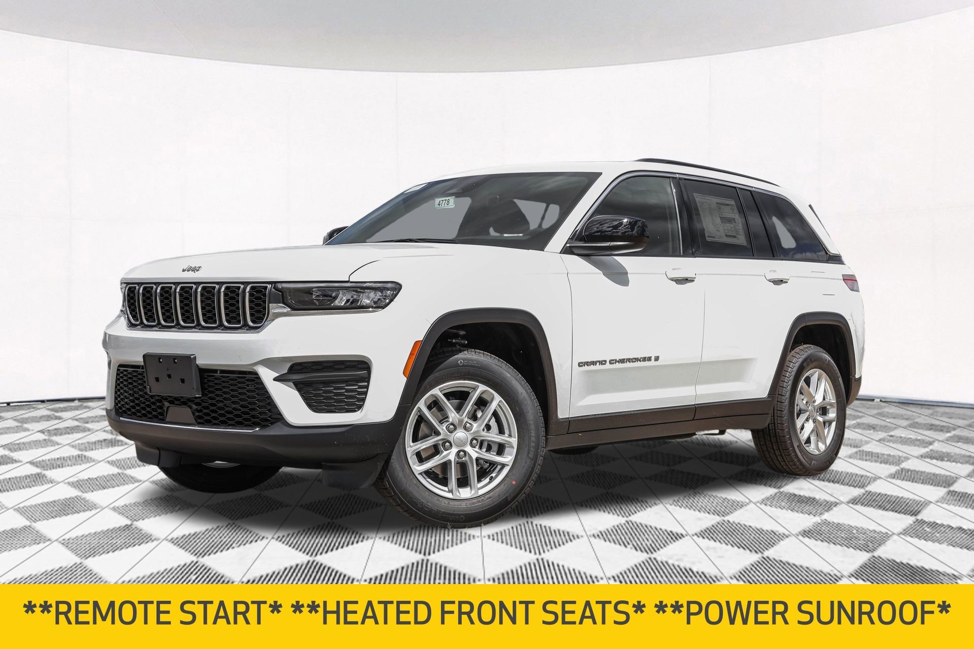 New 2025 Jeep Grand Cherokee Laredo X w/ Luxury Tech Group I image 2