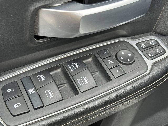 Used 2024 RAM 2500 Big Horn image 24