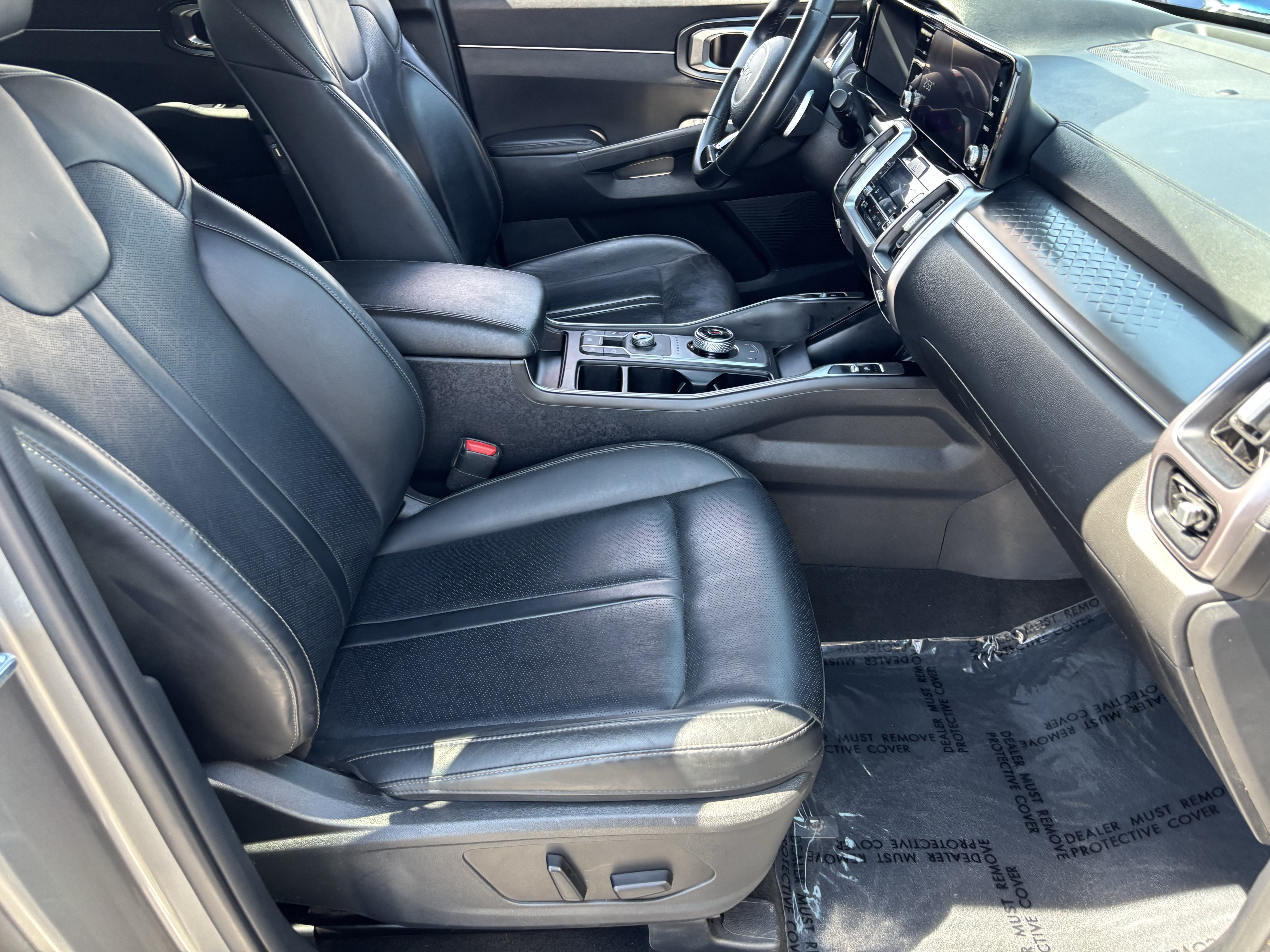 Certified 2023 Kia Sorento EX AWD/4WD image 9