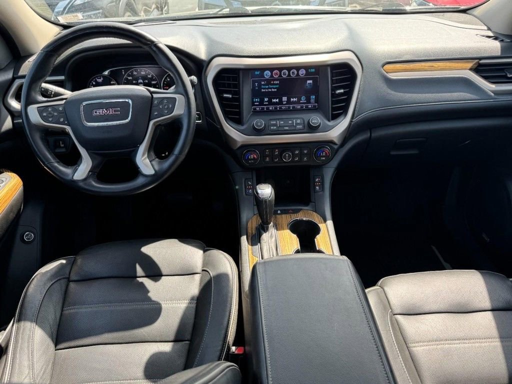 Used 2017 GMC Acadia Denali w/ Technology Package image 14