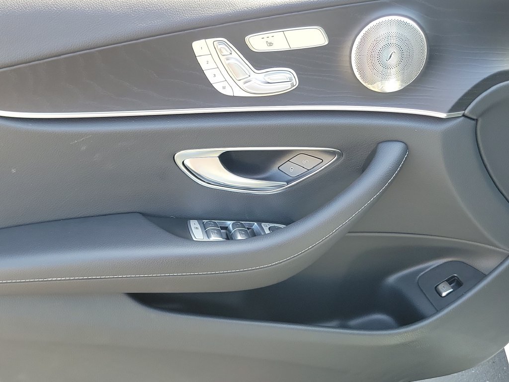 Used 2023 Mercedes-Benz E 350 Sedan image 21