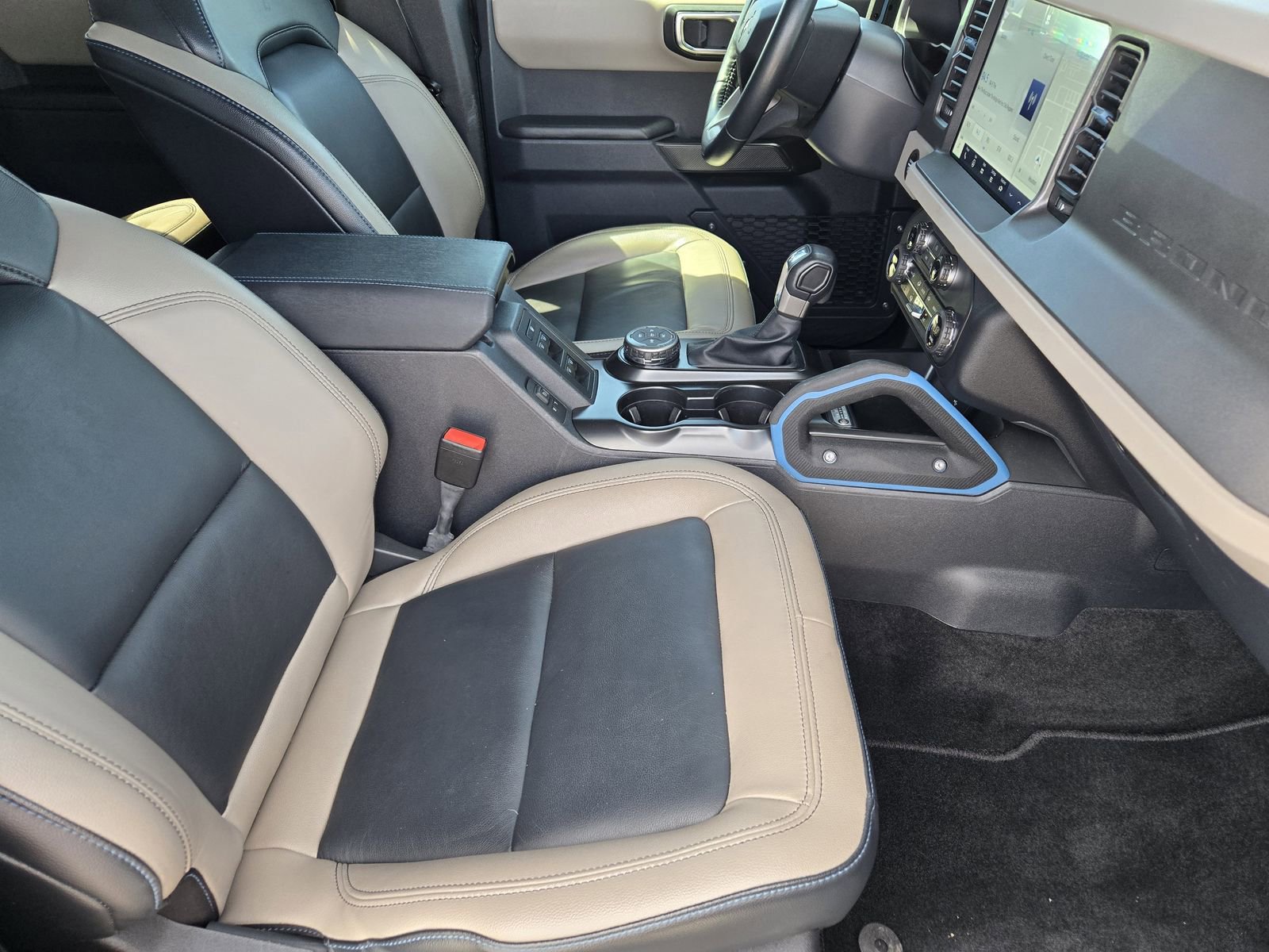 Used 2024 Ford Bronco Wildtrak image 13