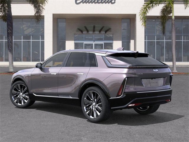 New 2026 Cadillac Lyriq Signature Luxury image 3