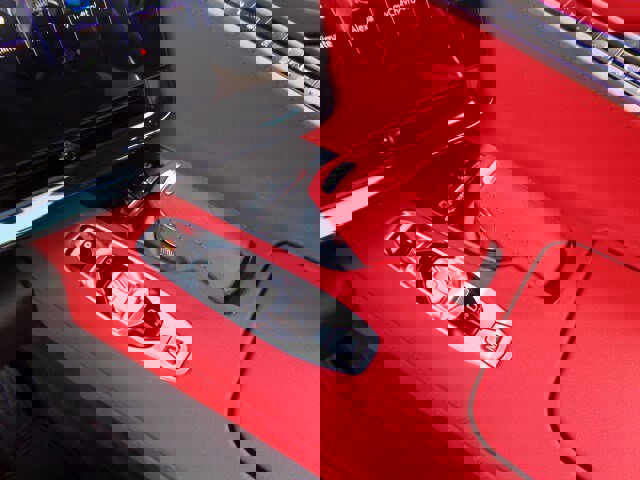 Used 2025 Chevrolet Corvette E-Ray w/ Stealth Interior Trim Package image 19