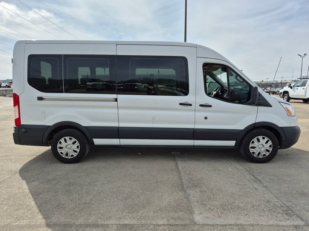 Used 2018 Ford Transit 350 XLT image 8