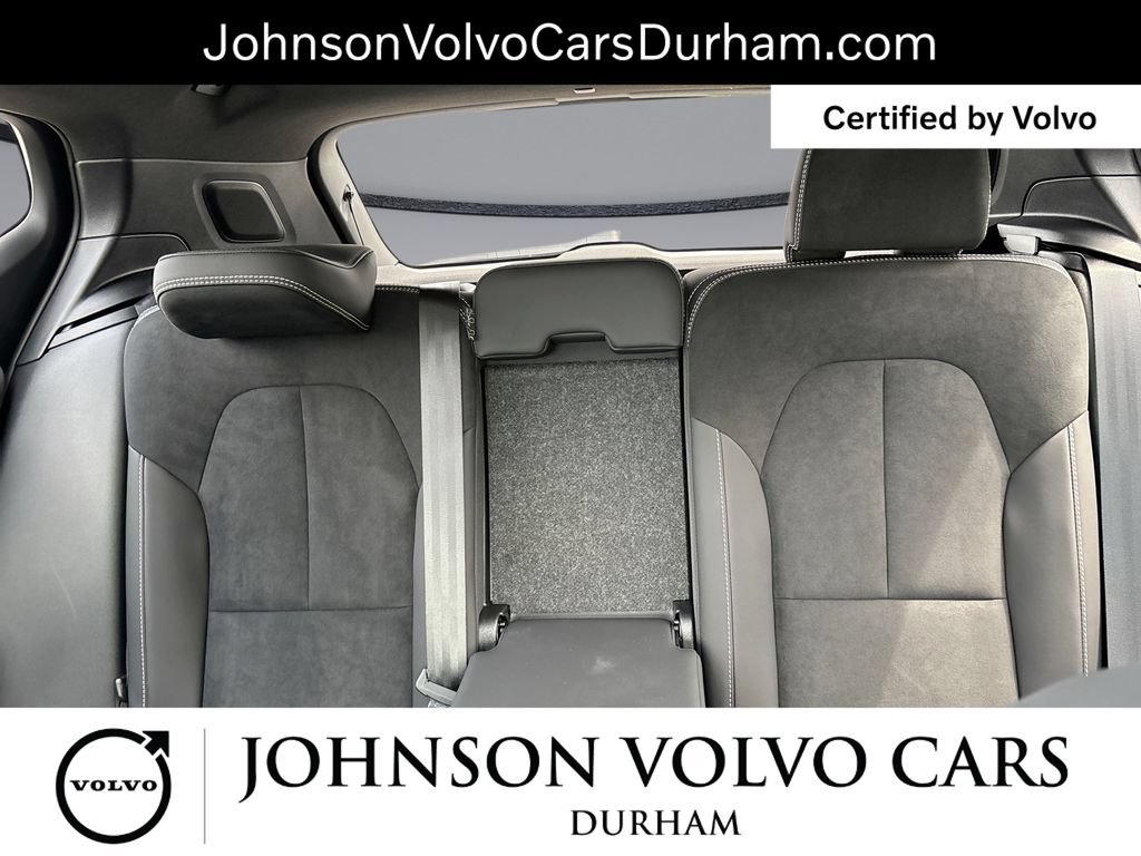 Certified 2024 Volvo XC40 Recharge Ultimate RWD image 27