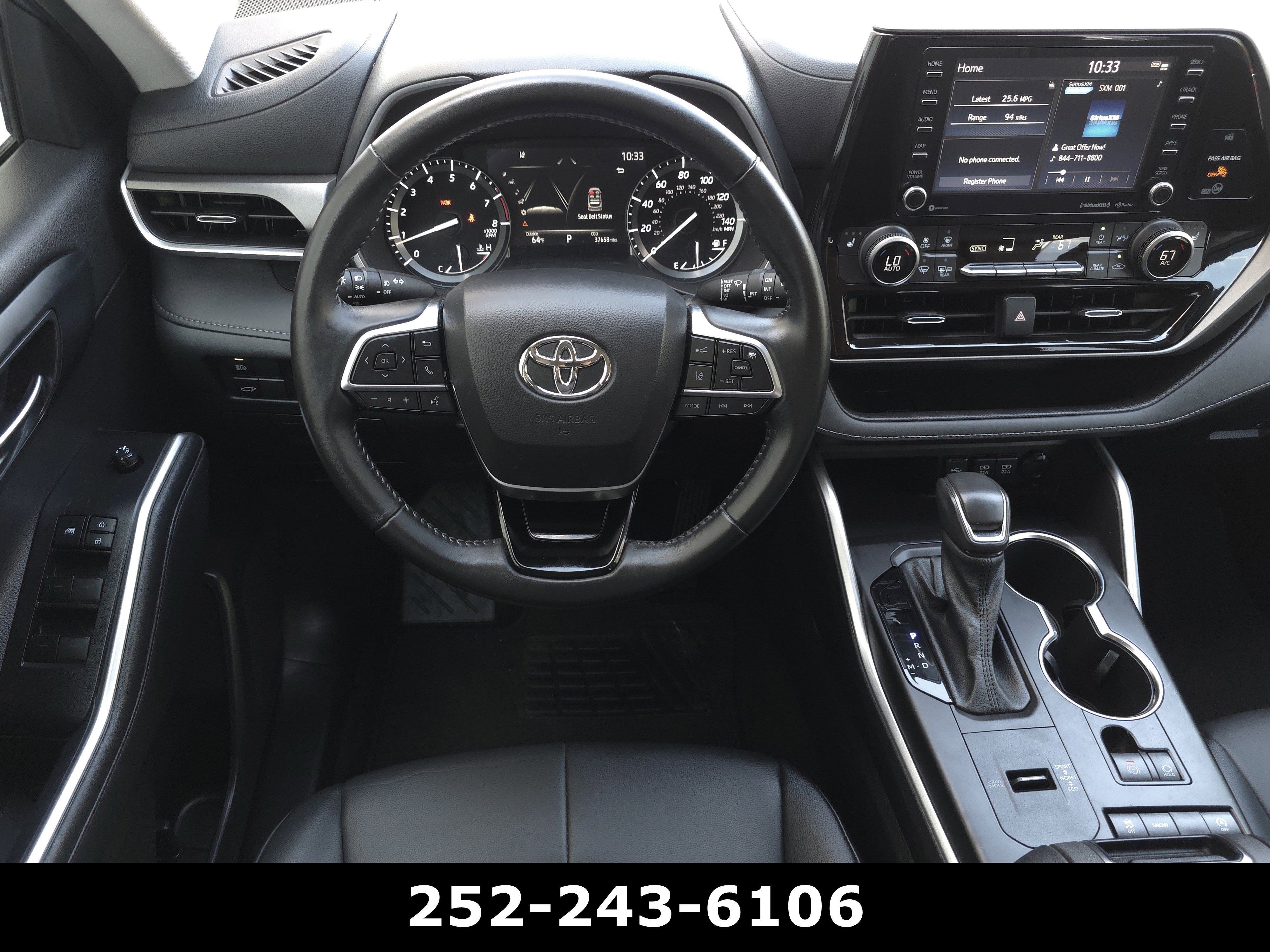 Used 2021 Toyota Highlander XLE image 13