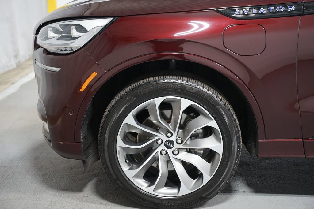 Used 2022 Lincoln Aviator Grand Touring w/ Equipment Group 301A image 5