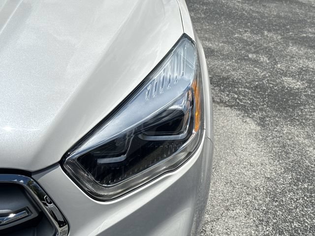 Used 2019 Ford Escape Titanium w/ U0J03 - Titanium Tow Package FWD image 14