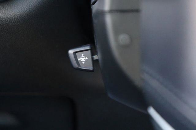 Used 2021 BMW ALPINA XB7 AWD/4WD image 35