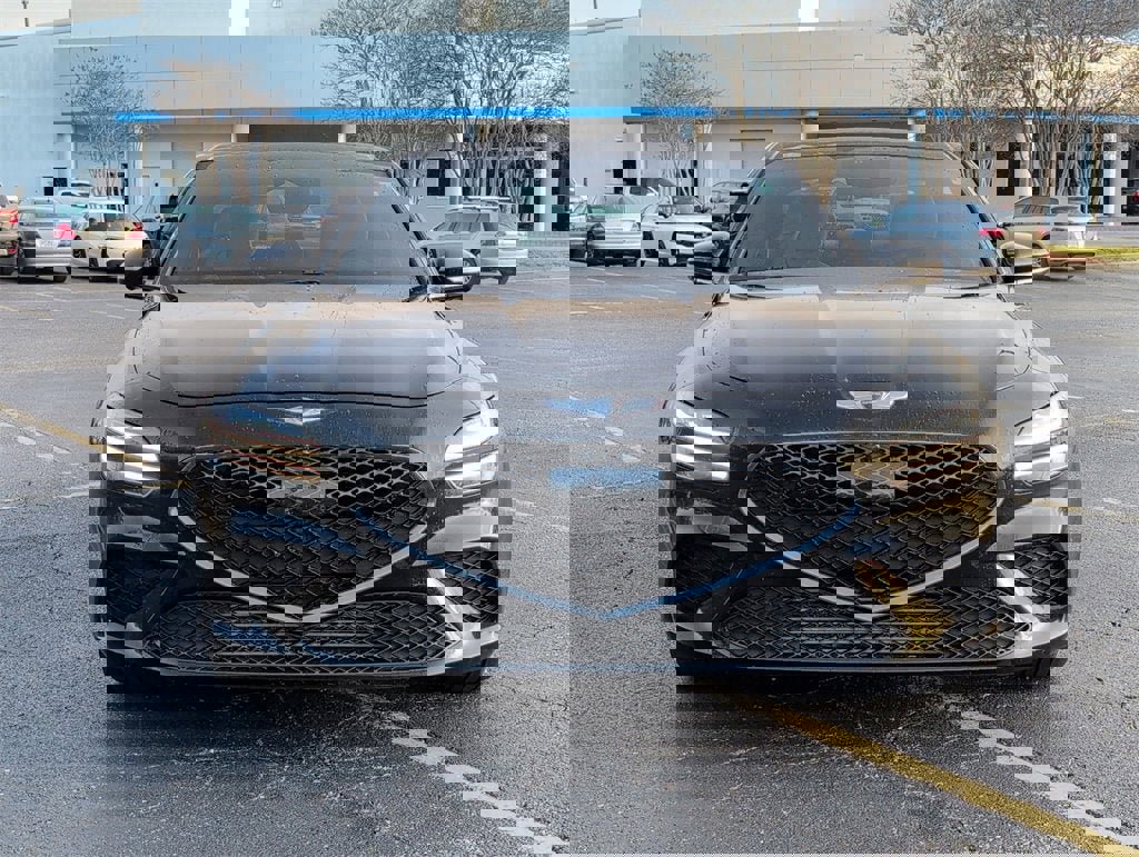 Used 2022 Genesis G70 3.3T image 9