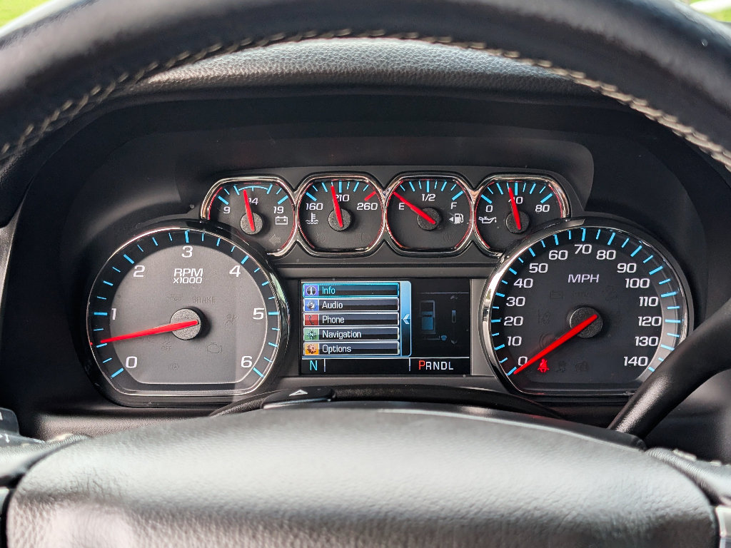 Used 2019 Chevrolet Tahoe LS AWD/4WD image 23