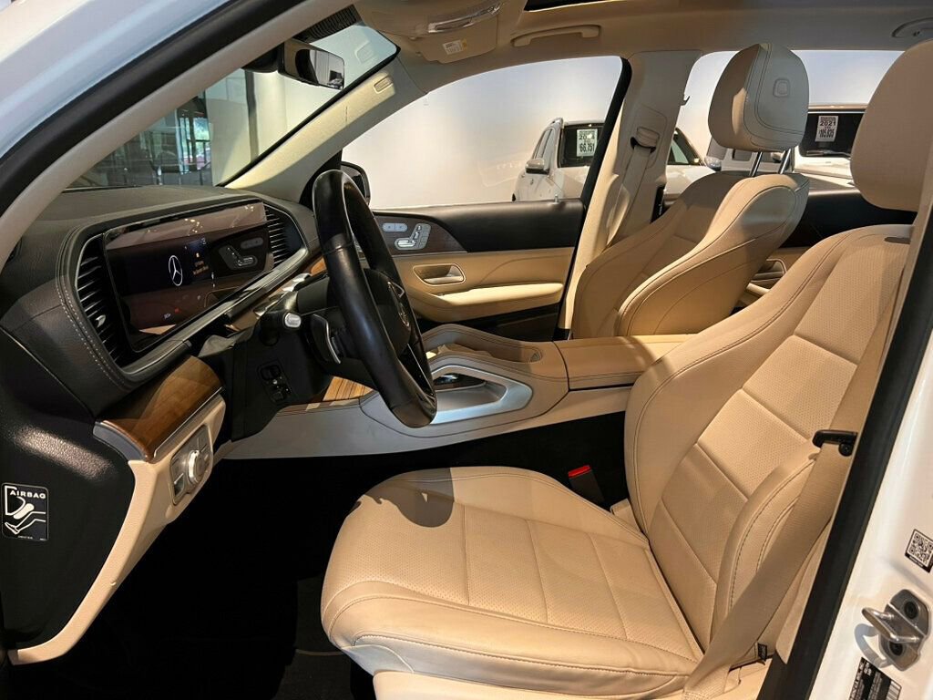 Used 2024 Mercedes-Benz GLS 450 4MATIC image 16