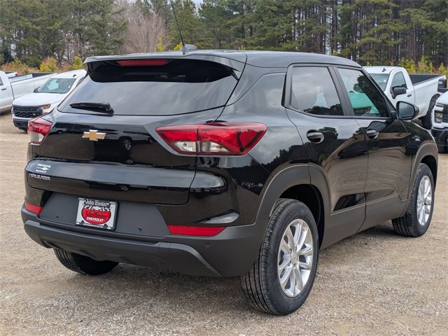 New 2026 Chevrolet TrailBlazer LS image 2