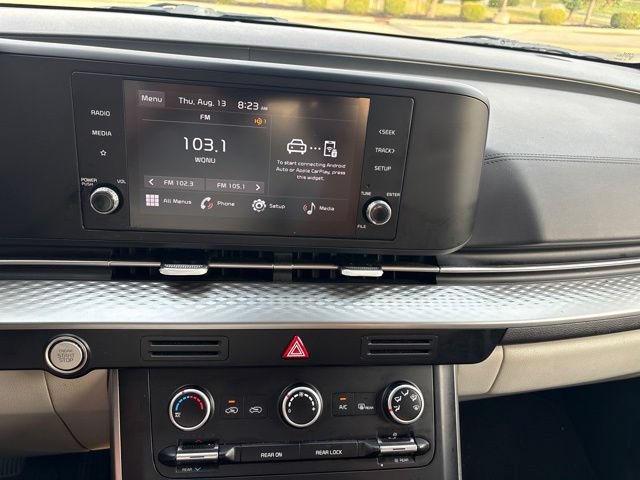 Used 2024 Kia Carnival LX FWD image 12
