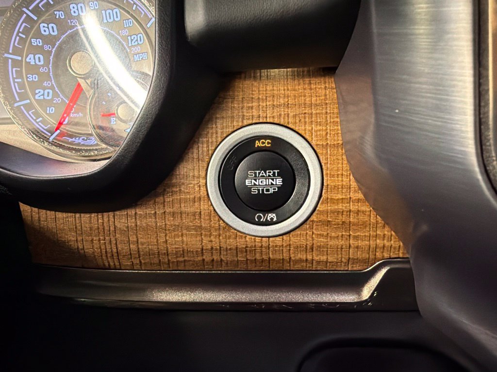 Used 2019 RAM 1500 Limited AWD/4WD image 17