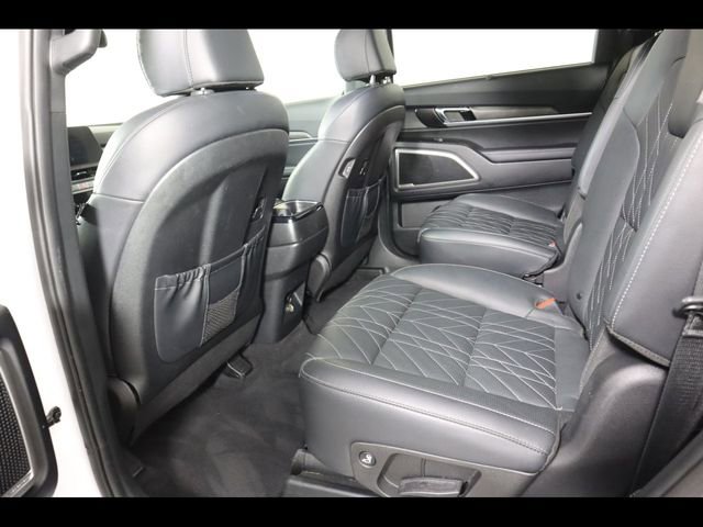 Used 2023 Kia Telluride EX X-Line image 16