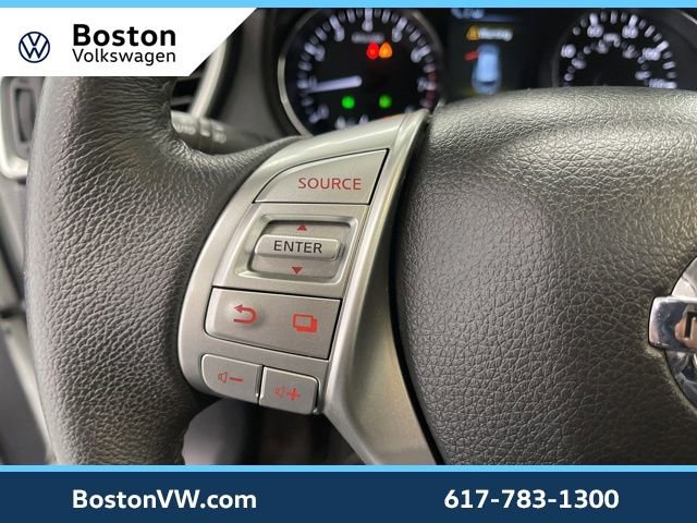 Used 2015 Nissan Rogue SL w/ SL Premium Package image 17