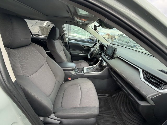 Used 2019 Toyota RAV4 XLE image 11