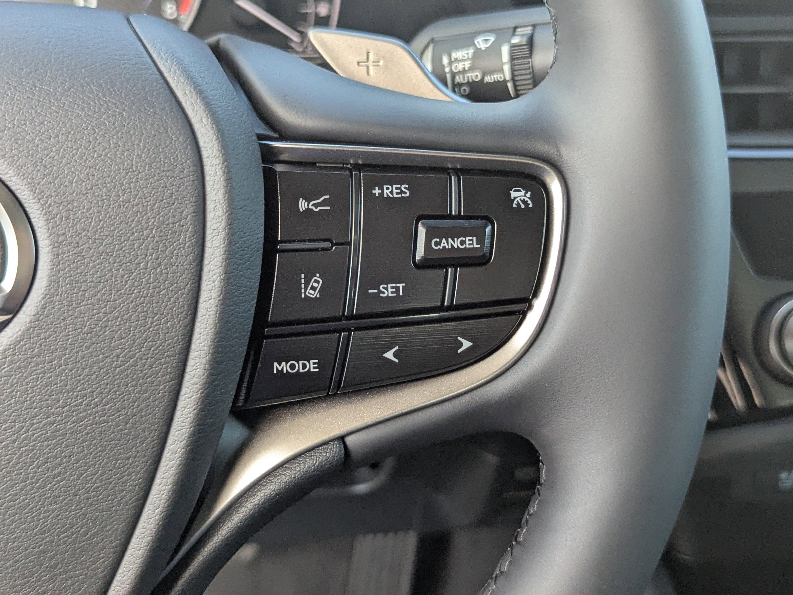 New 2025 Lexus ES 350 w/ Premium Package image 28