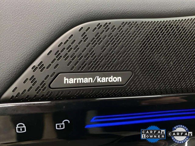 Used 2025 BMW 530i xDrive image 33