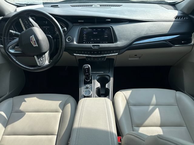 Used 2023 Cadillac XT4 Luxury w/ Driver Awareness Package AWD/4WD image 19