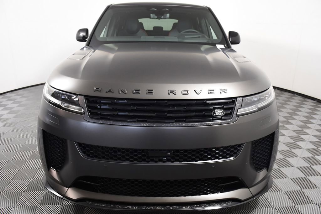 Used 2025 Land Rover Range Rover Sport SV Edition Two image 10