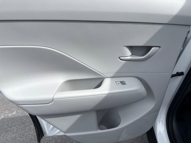 Certified 2025 Hyundai Kona SEL image 16