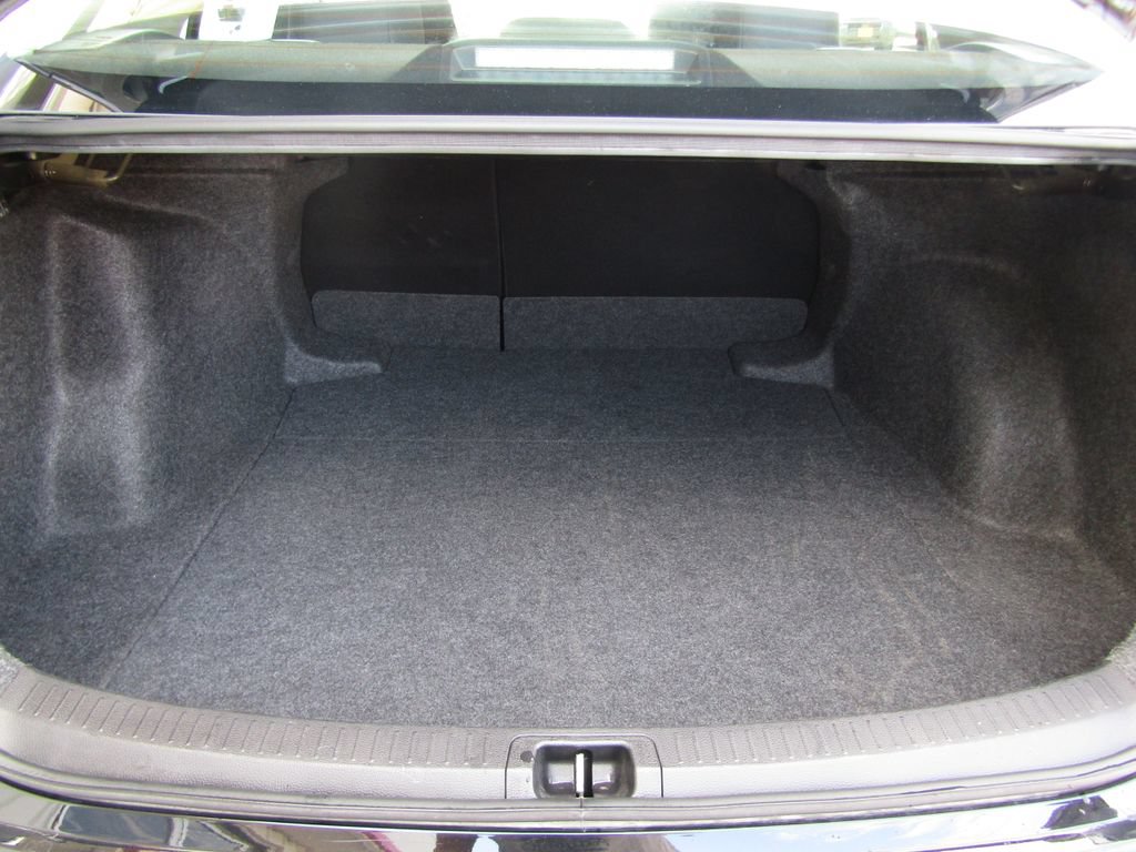 Used 2025 Toyota Corolla LE FWD image 26