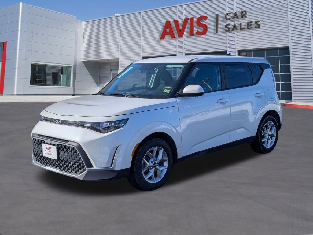 Used 2024 Kia Soul LX w/ Option Group 015