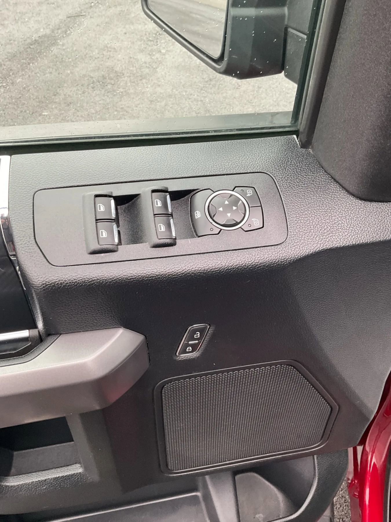 Used 2019 Ford F150 XLT w/ Equipment Group 302A Luxury image 28