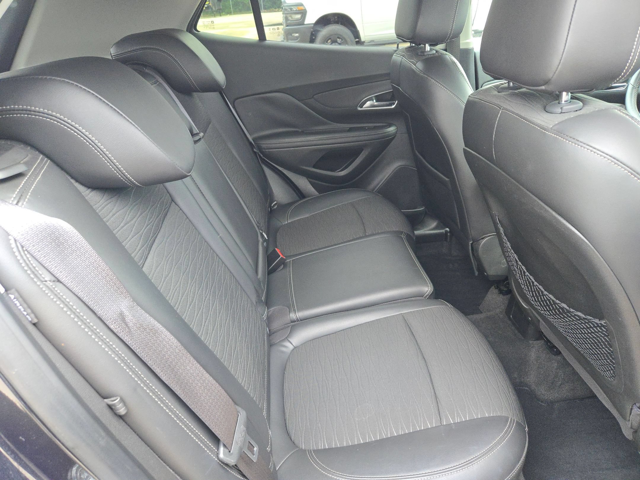 Used 2015 Buick Encore FWD image 24