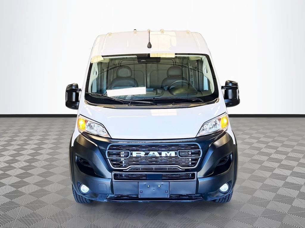 Used 2024 RAM ProMaster 2500 w/ Convenience Group FWD image 2