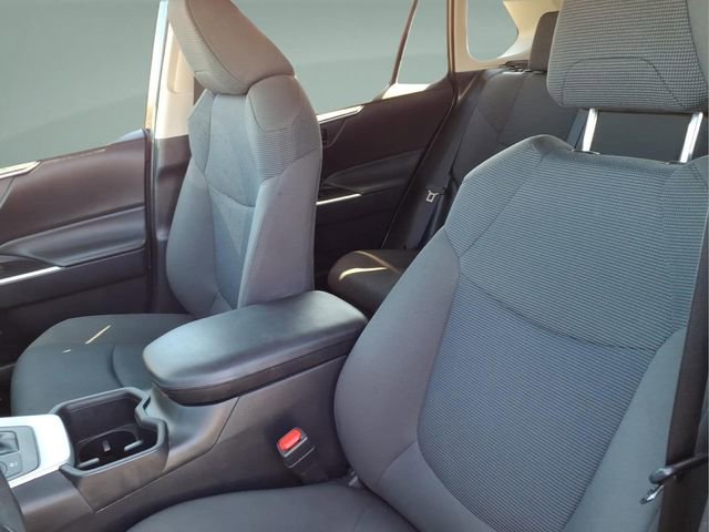 Certified 2022 Toyota RAV4 LE AWD/4WD image 14