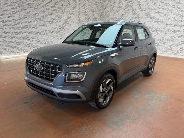 Used 2026 Hyundai Venue SEL FWD image 3