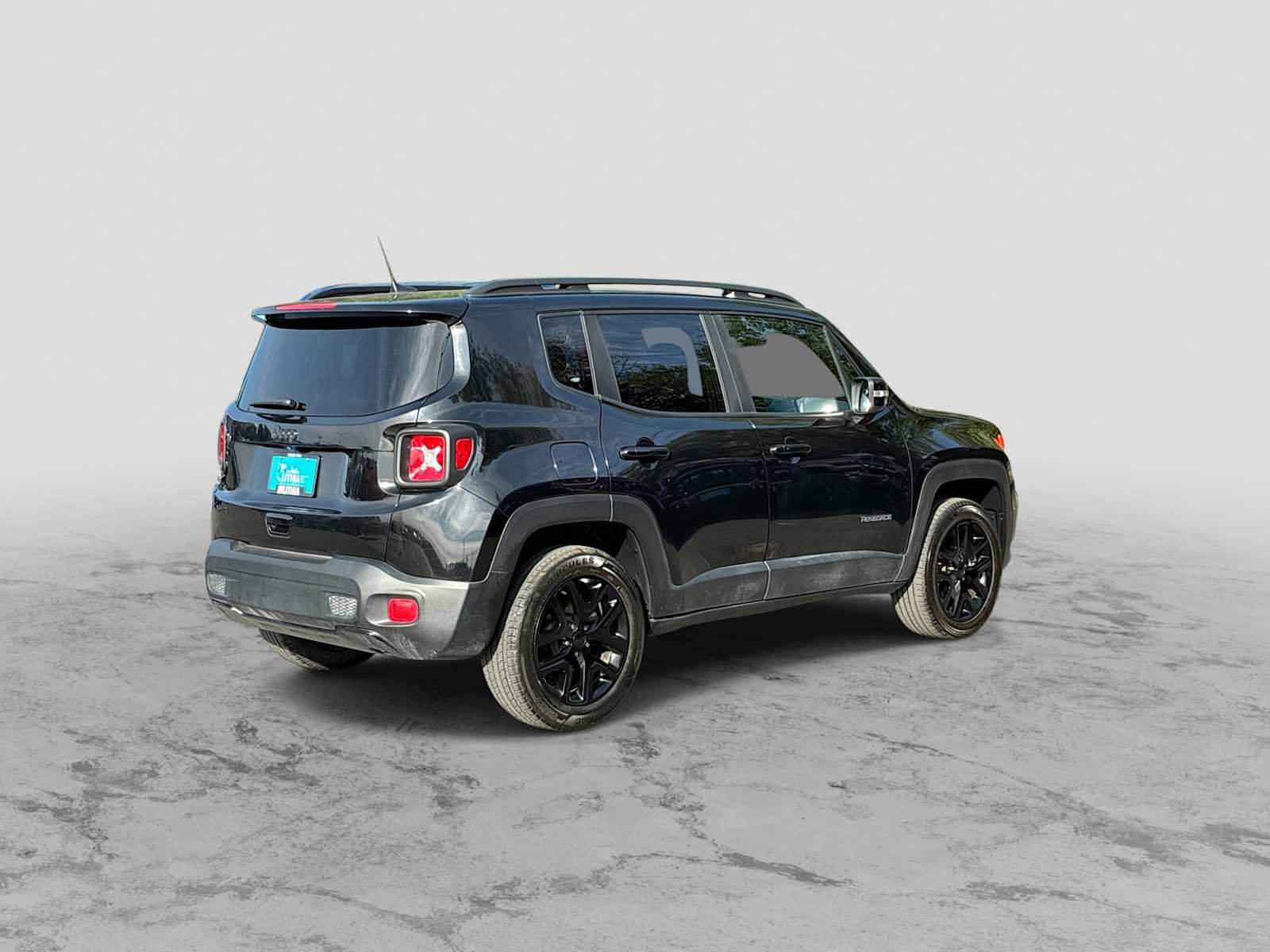 Certified 2022 Jeep Renegade Altitude w/ Convenience Group AWD/4WD image 8