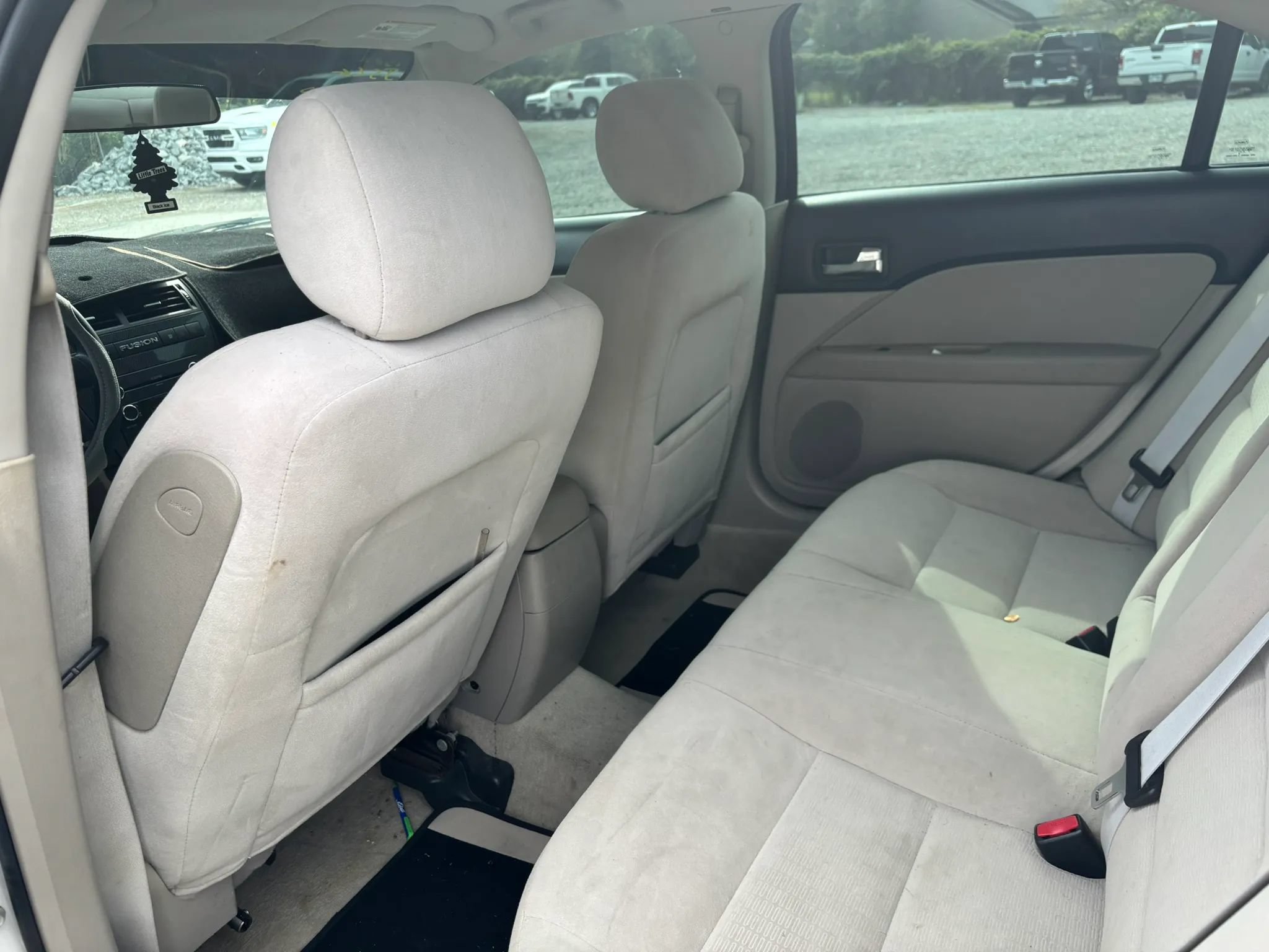 Used 2008 Ford Fusion SE FWD image 12