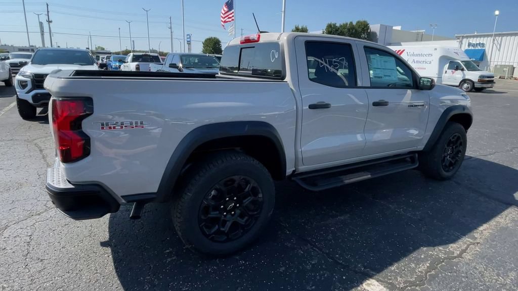 New 2026 Chevrolet Colorado Trail Boss AWD/4WD image 2