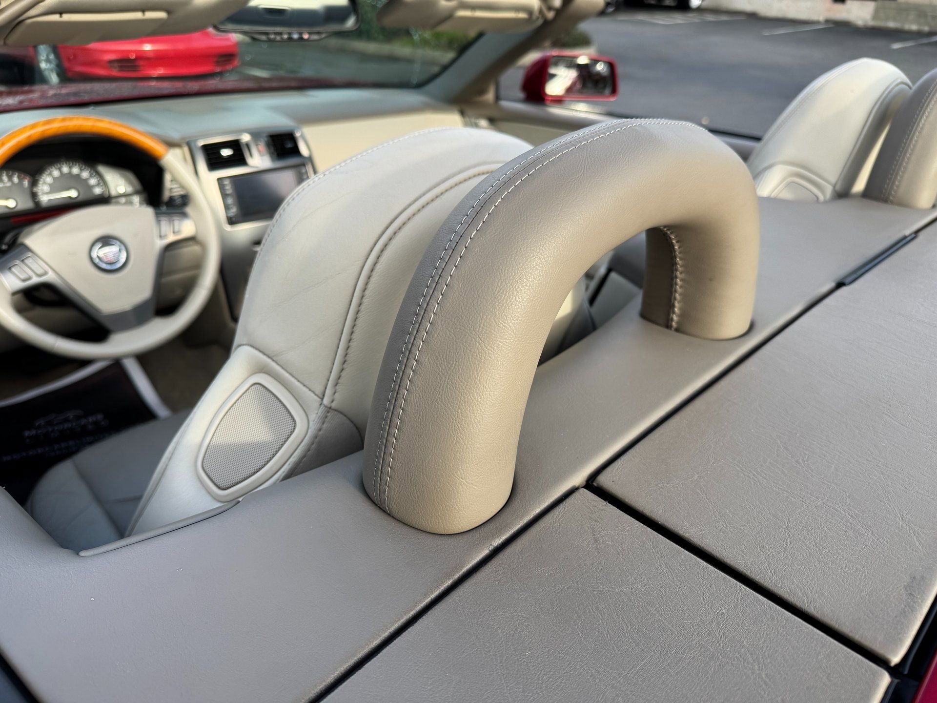 Used 2005 Cadillac XLR image 22