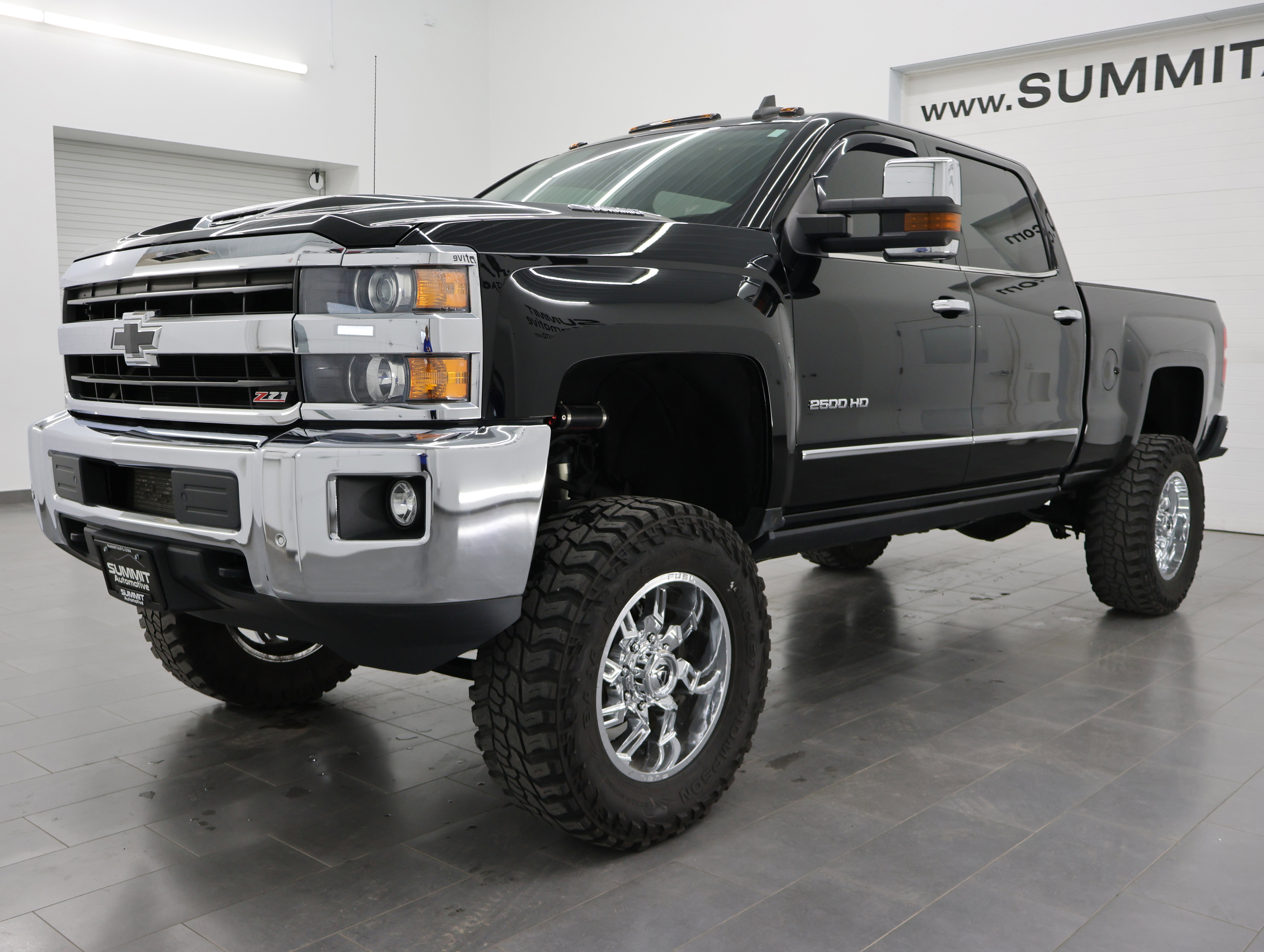 Used 2018 Chevrolet Silverado 2500 LTZ w/ Duramax Plus Package AWD/4WD image 7
